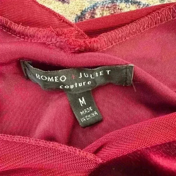 Romeo and Juliet burgundy velvet maxi wedding guest dress - Picture 3 of 4